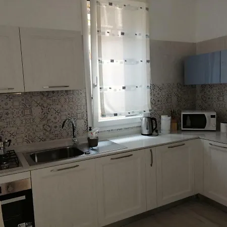 Via Cipro 16 * Lido di Venezia